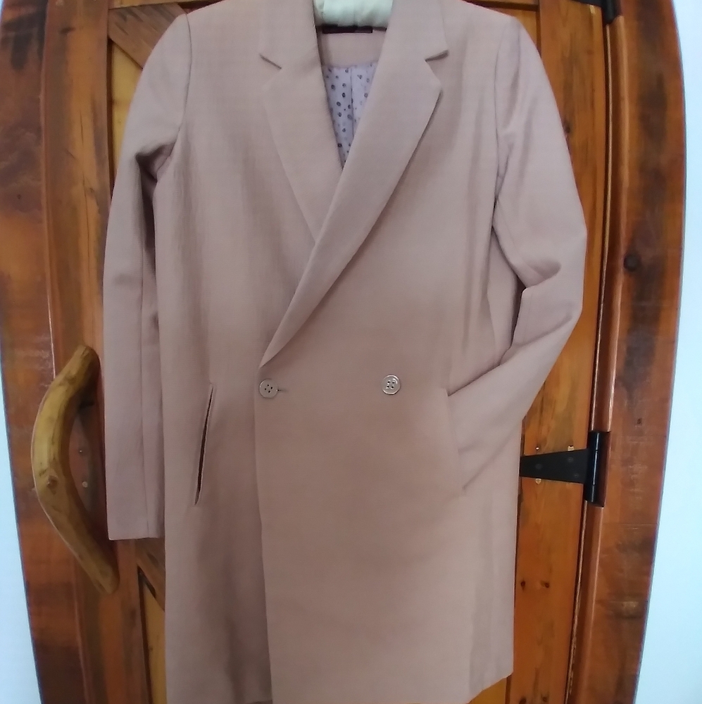Lightweight Dressier Coat